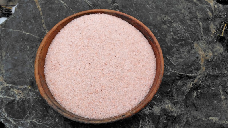 Vážená himálajská růžová jídelní sůl jemná, 200 g sáček
